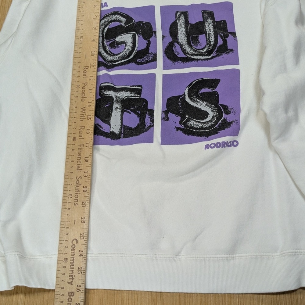 Olivia Rodrigo GUTS Album White Crewneck Sweatshirt Women's XL‎ Pop Music Merch - Picture 2 of 7